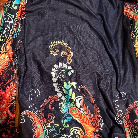 R&B Collection Tunic Size Large - Picture 2 of 2